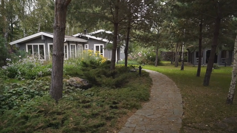 https://komsomolsk-na-amure.mslandshaft.ru/storage/app/uploads/public/642/bc0/d39/642bc0d399e1d921922120.png